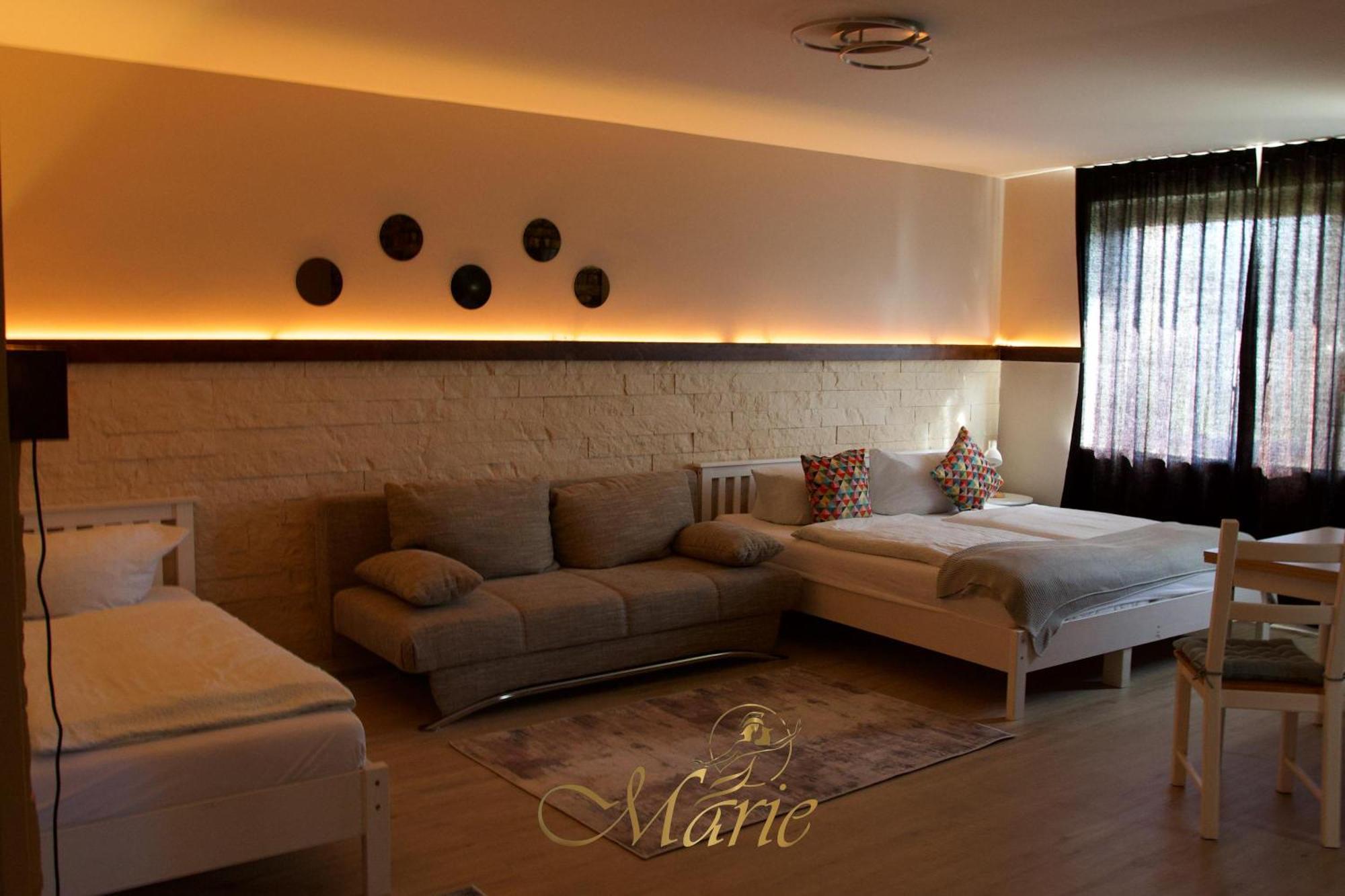 Gaestehaus Marie Pansdorf ภายนอก รูปภาพ